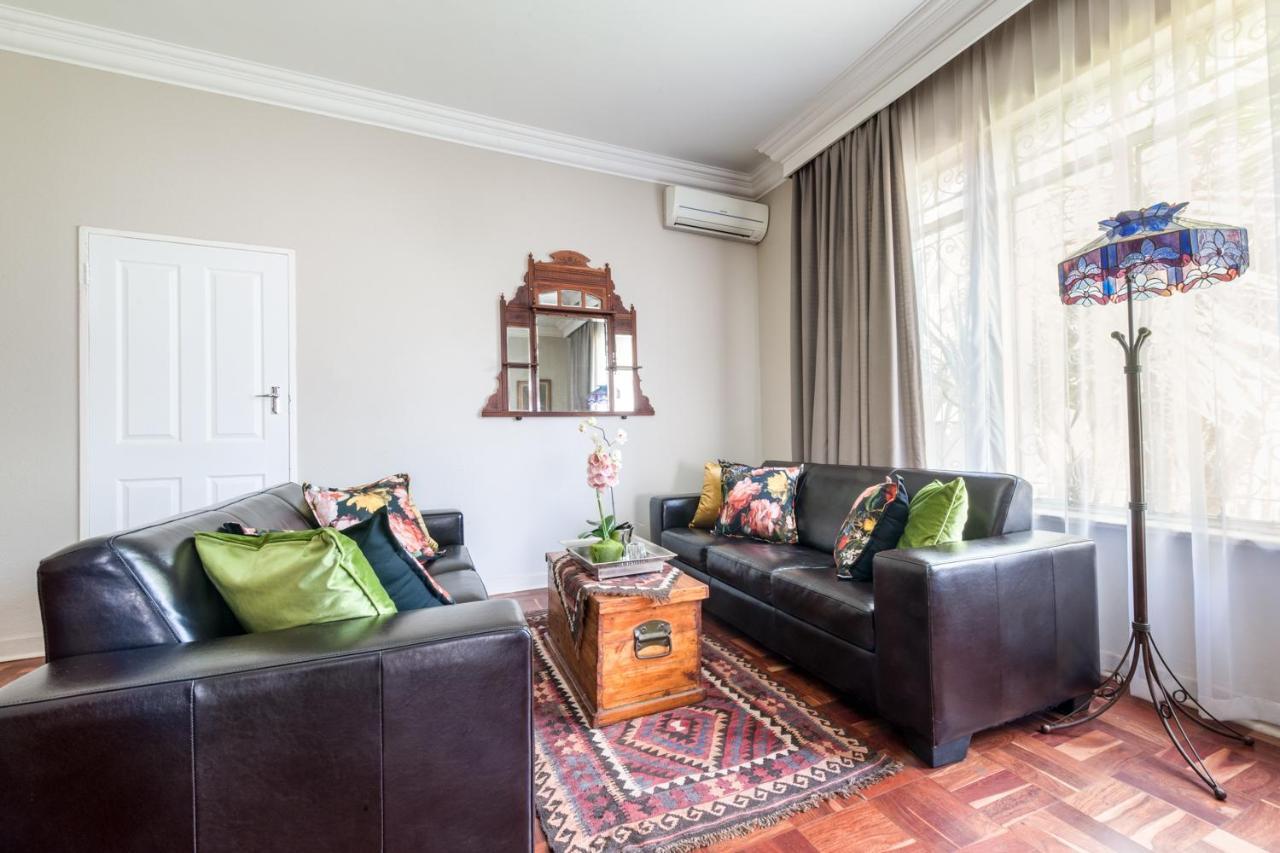 Adato Guesthouse Почефструм Экстерьер фото